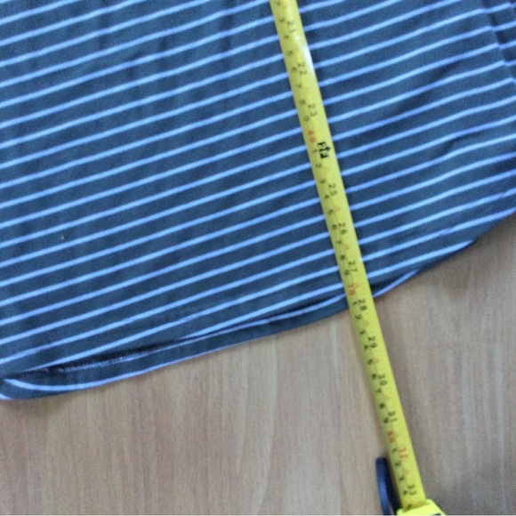 Coco & Tashi Approx Large Striped Rayon Blend Stretch Tank Tops Green and Navy - Picture 6 of 8